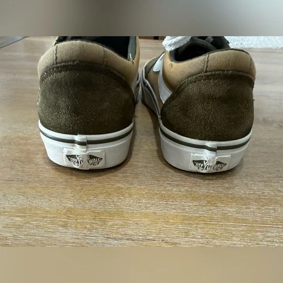 Vans Women Size 7 Old Skool Sneaker Shoes Green Brown - Picture 6 of 8